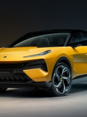 Nowy elektryczny Lotus Eletre 2023